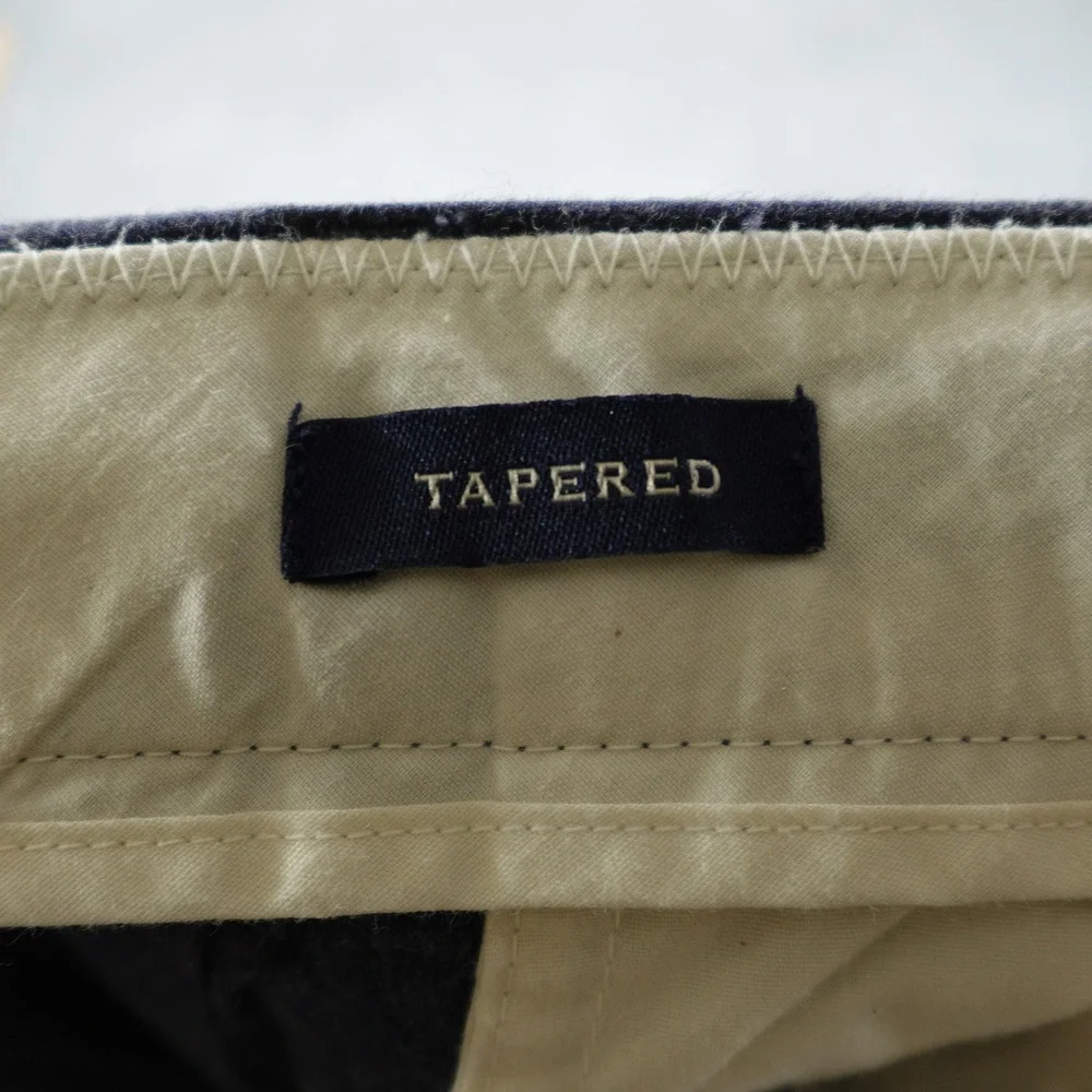 J.Crew Thompson Pants Mens 31x32 Navy Blue Tapered Fit 100% Cotton Chinos
